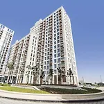 Elegant 2Br In Collective 2